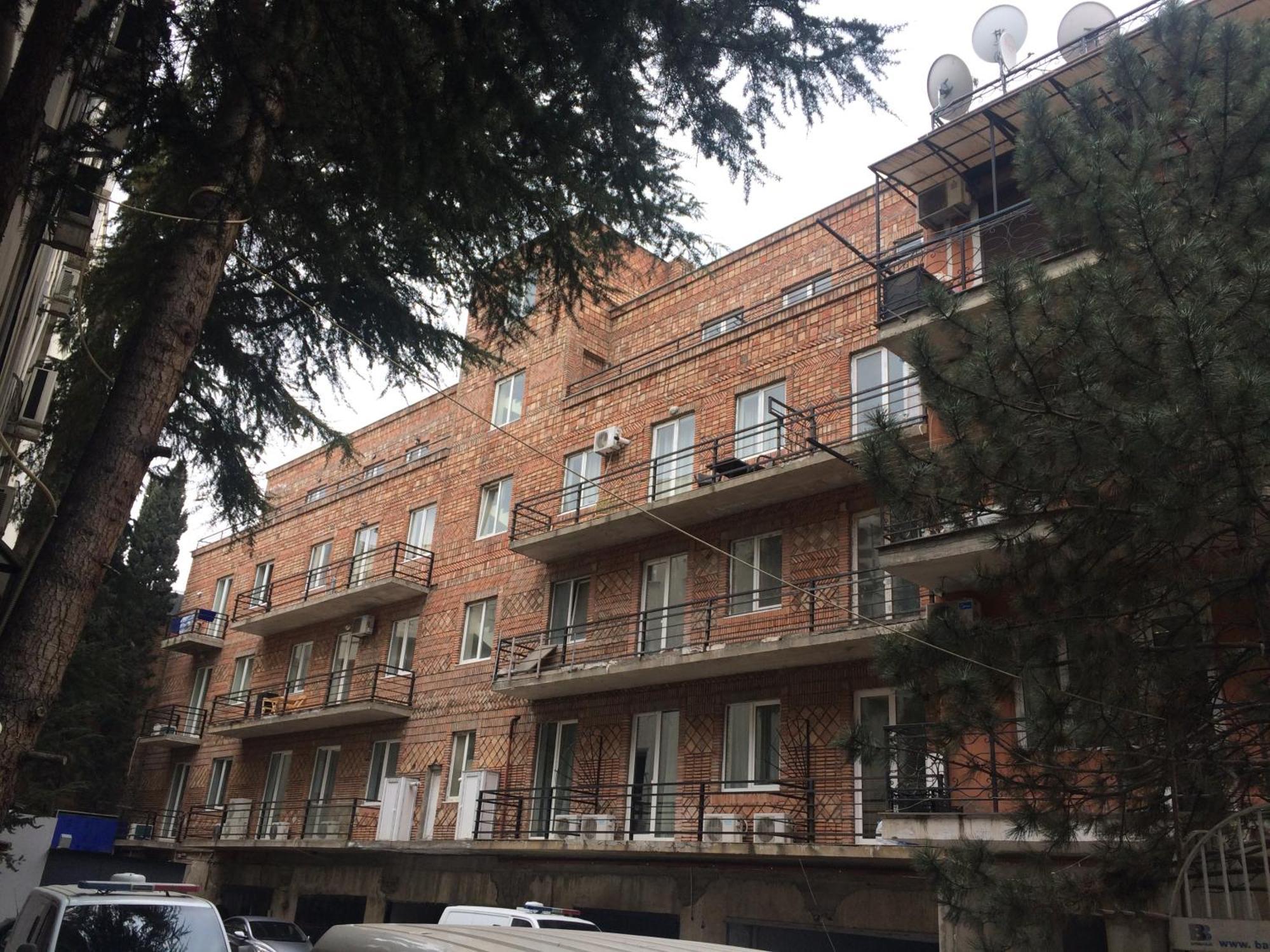 Old Tbilisi Trio Apartments ภายนอก รูปภาพ