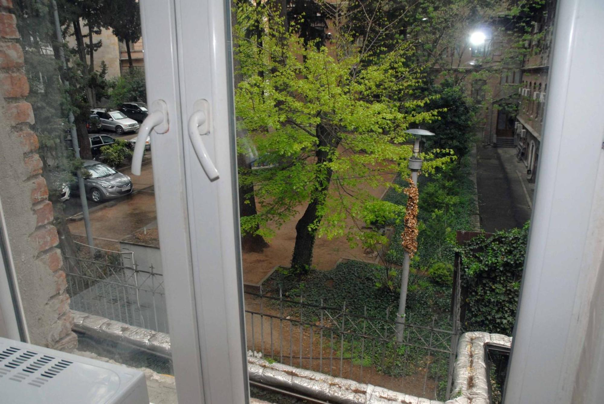 Old Tbilisi Trio Apartments ห้อง รูปภาพ